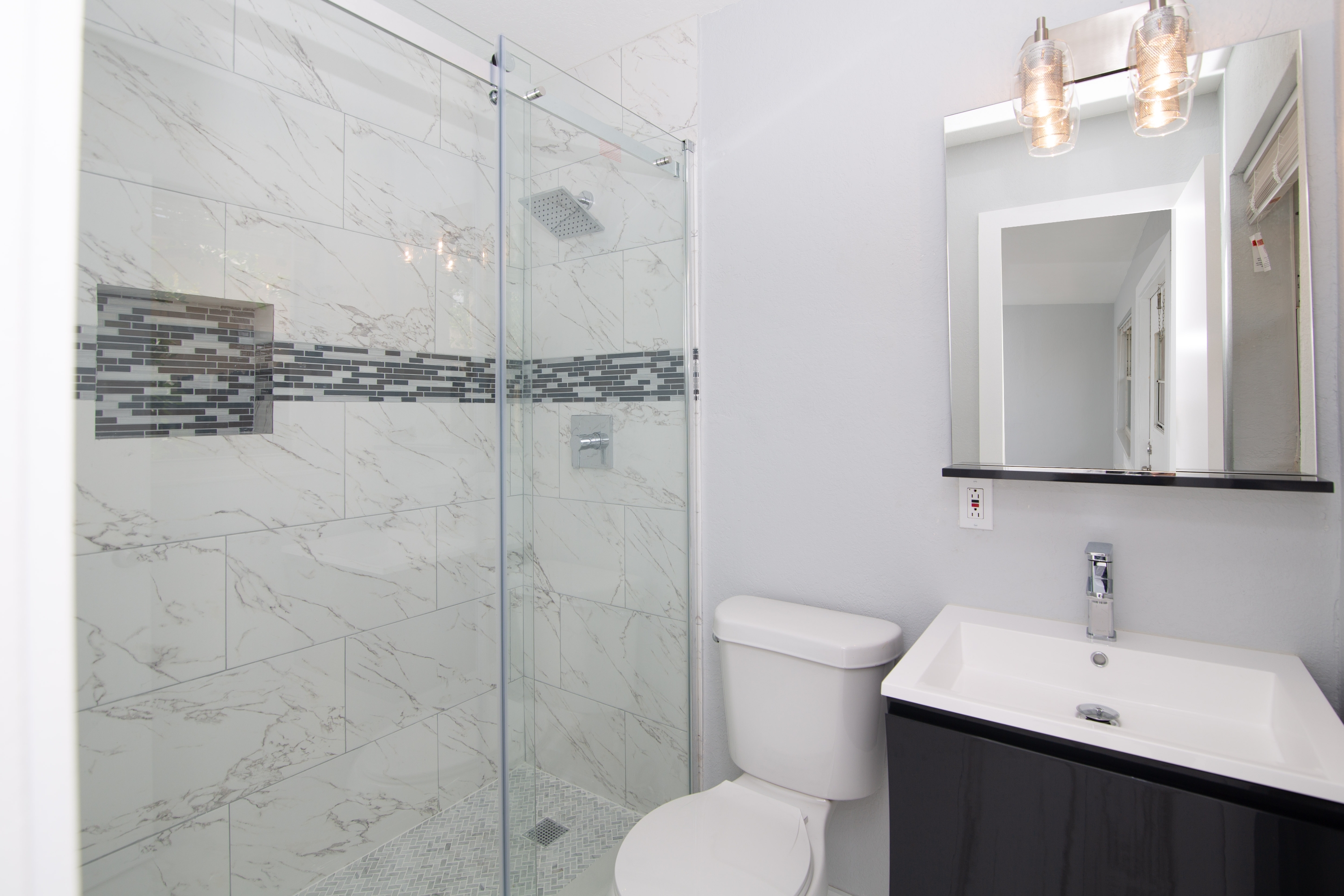 1720 Northeast 13th Street (New) - 1